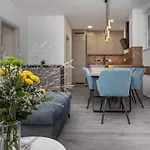 Appartamento In 51194
