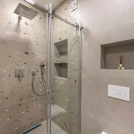 In 51194 Апартаменты *