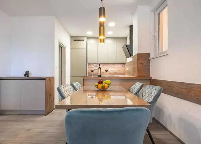 Appartement In 51194 Crikvenica